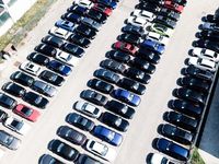 Gebraucht Mercedes E220 220 PS (161 kW) 2022 Schwarz Limousine