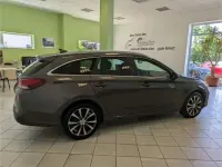 Gebraucht Hyundai i30 Premium 136 PS (100 kW) 2019 Braun Kombi