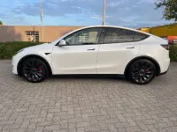 Gebraucht Tesla Model Y Performance 392 kW (534 PS) 2022 Weiß SUV