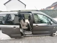 Gebraucht Ford Tourneo Courier Titanium 101 PS (74 kW) 2017 Schwarz Van / Kleinbus