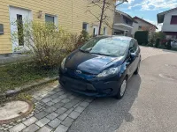 Second-hand Ford Fiesta 82 CP (60 kW) 2012 Albastru Hatchback