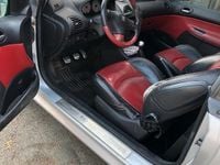 Gebraucht Peugeot 206 CC 136 PS (100 kW) 2001 Silber Cabrio
