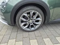Gebraucht Skoda Superb Scout 4x4 190 PS (139 kW) 2020 Grün Kombi