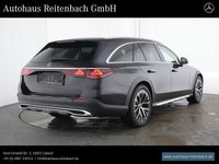 Gebraucht Mercedes E220 All-Terrain 197 PS (144 kW) 2025 Schwarz Kombi