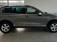 Gebraucht VW Touareg 262 PS (192 kW) 2016 Grau SUV