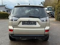 Gebraucht Mitsubishi Outlander 170 PS (125 kW) 2009 Gold SUV