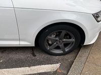 Gebraucht Audi A4 Sport 190 PS (139 kW) 2017 Weiß Kombi