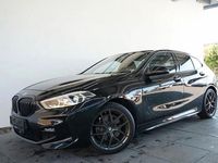 Gebraucht BMW 118 Shadowline 136 PS (100 kW) 2022 Schwarz Kleinwagen