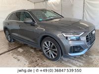Gebraucht Audi Q8 S-Line 340 PS (250 kW) 2022 Grau SUV