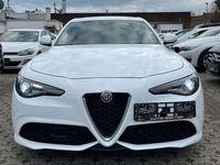 gebraucht Alfa Romeo Giulia GiuliaVELOCE NAVI-AUTOMA-LEDER-SPURHALTE-KAMERA