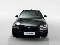 Gebraucht BMW 530 M Sport 292 PS (214 kW) 2023 Carbonschwarz metallic Kombi