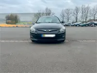 Gebraucht Hyundai i30 90 PS (66 kW) 2010 Schwarz Kombi