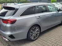 Neu Kia Ceed GT GT-Line 140 PS (102 kW) 2025 Silber Kombi