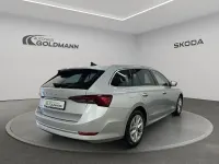 Gebraucht Skoda Octavia Style 150 PS (110 kW) 2023 Brilliantsilber metallic Kombi
