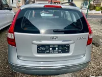 Gebraucht Hyundai i30 Style 126 PS (92 kW) 2009 Silber Kombi