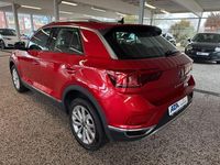 Gebraucht VW T-Roc Style 150 PS (110 kW) 2022 Rot SUV