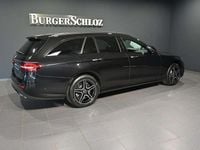Gebraucht Mercedes E300 AMG 194 PS (142 kW) 2022 Metalliclack obsidianschwarz metallic Limousine