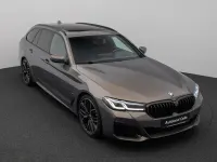 Gebraucht BMW 530 M Sport 286 PS (210 kW) 2023 Grau Limousine