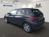 Neu Hyundai i20 Select 79 PS (58 kW) 2025 Grau Limousine
