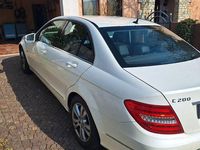 Gebraucht Mercedes C200 184 PS (135 kW) 2011 Weiß Limousine