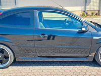 Używany Ford Focus ST 226 KM (166 kW) 2007 Czarny Sedan/Limuzyna