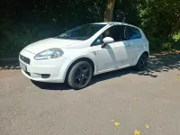 Gebraucht Fiat Punto Evo 77 PS (56 kW) 2009 Weiß Kleinwagen