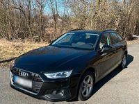 Gebraucht Audi A4 163 PS (119 kW) 2020 Schwarz Kombi