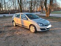 Gebraucht Opel Astra 90 PS (66 kW) 2007 Silber Kleinwagen