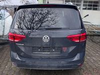 Gebraucht VW Touran Join 116 PS (85 kW) 2018 Grau Van / Kleinbus