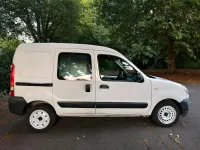Gebraucht Renault Kangoo 68 PS (50 kW) 2007 Weiß Van / Kleinbus