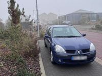 Gebraucht Renault Clio II 75 PS (55 kW) 2004 Blau Kleinwagen