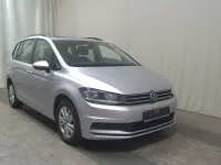 Gebraucht VW Touran Comfortline 150 PS (110 kW) 2021 Silber Van / Kleinbus