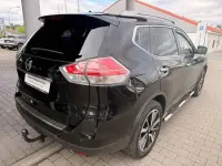 Gebraucht Nissan X-Trail 360º 163 PS (119 kW) 2017 Black pearl (m) SUV