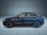 Gebraucht VW Touareg Elegance 286 PS (210 kW) 2023 Blau SUV