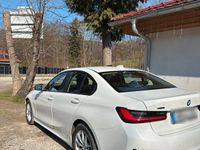 Używany BMW 320 Performance 190 KM (139 kW) 2022 Biały Sedan/Limuzyna