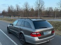 Gebraucht Mercedes E220 178 PS (130 kW) 2007 Grau Kombi