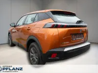 Gebraucht Peugeot e-2008 Active 100 kW (136 PS) 2022 Orange SUV