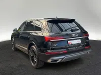 Gebraucht Audi Q7 S-Line 286 PS (210 kW) 2023 Mythosschwarz metallic SUV