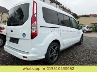 Gebraucht Ford Tourneo Connect Titanium 120 PS (88 kW) 2016 Weiß Van / Kleinbus