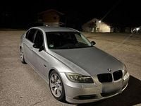 Gebraucht BMW 330 258 PS (189 kW) 2004 Silber Limousine