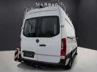 Używany Mercedes Sprinter 163 KM (119 kW) 2021 Biały Van