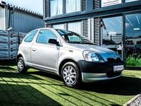 Gebraucht Toyota Yaris 68 PS (50 kW) 2003 Grau Kleinwagen