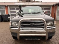 Gebraucht Toyota HiLux 90 PS (66 kW) 1999 Schwarz Pickup