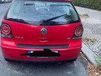 Gebraucht VW Polo 65 PS (47 kW) 2006 Rot Kleinwagen