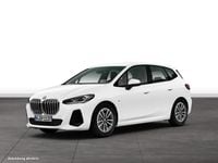 Gebraucht BMW 220 Active Tourer M Sport 150 PS (110 kW) 2025 Weiß Van / Kleinbus