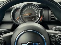 Second-hand Mini ONE 102 CP (75 kW) 2018 Negru Hatchback