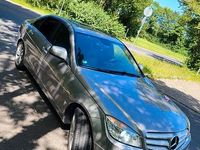 Gebraucht Mercedes C230 204 PS (150 kW) 2007 Gold Limousine