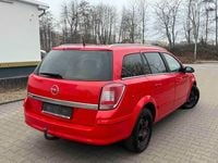Gebraucht Opel Astra Innovation 90 PS (66 kW) 2008 Rot Limousine