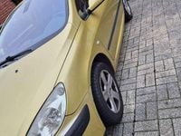 Gebraucht Peugeot 307 Tendance 136 PS (100 kW) 2004 Limousine