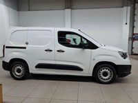 Gebraucht Opel Combo Selection 76 PS (55 kW) 2020 Jade weiß Van / Kleinbus